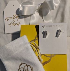 Kendra Scott Silver Studs in Iridescent Drusy